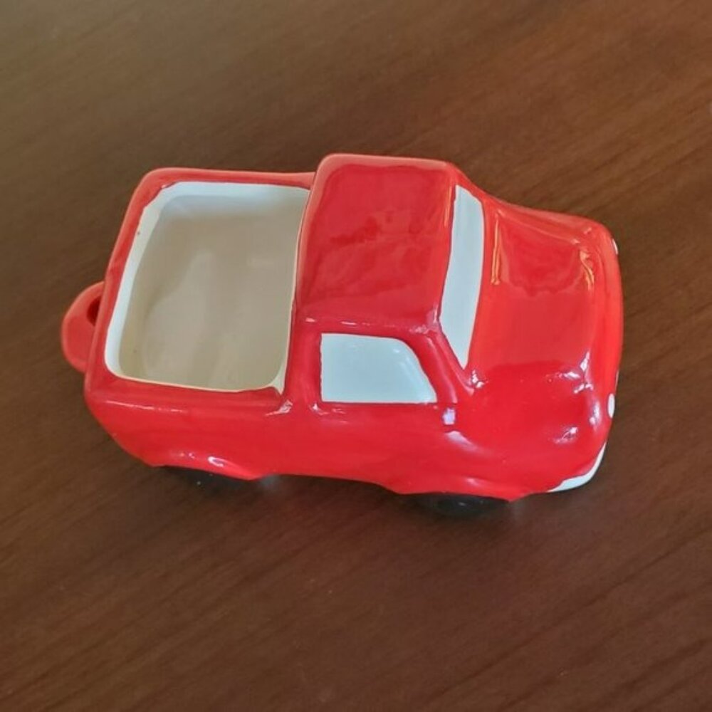 Red Blue Truck Planters, Set of 2, 5" Vehicle Plant Pot, Van Life, Gift for Boy - Picture 5 of 6